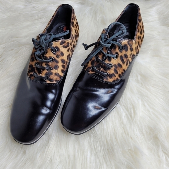 Tod's Leather Calf Hair Leopard Oxford Shoes - Picture 4 of 15